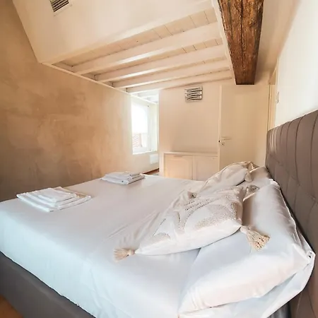 Ponte Pietra Luxury In * Werona